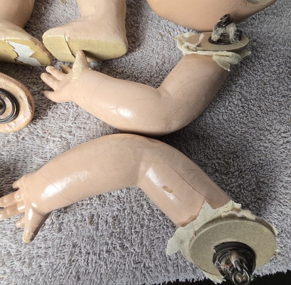 Vintage  Composition Doll Parts - Picture 9 of 12